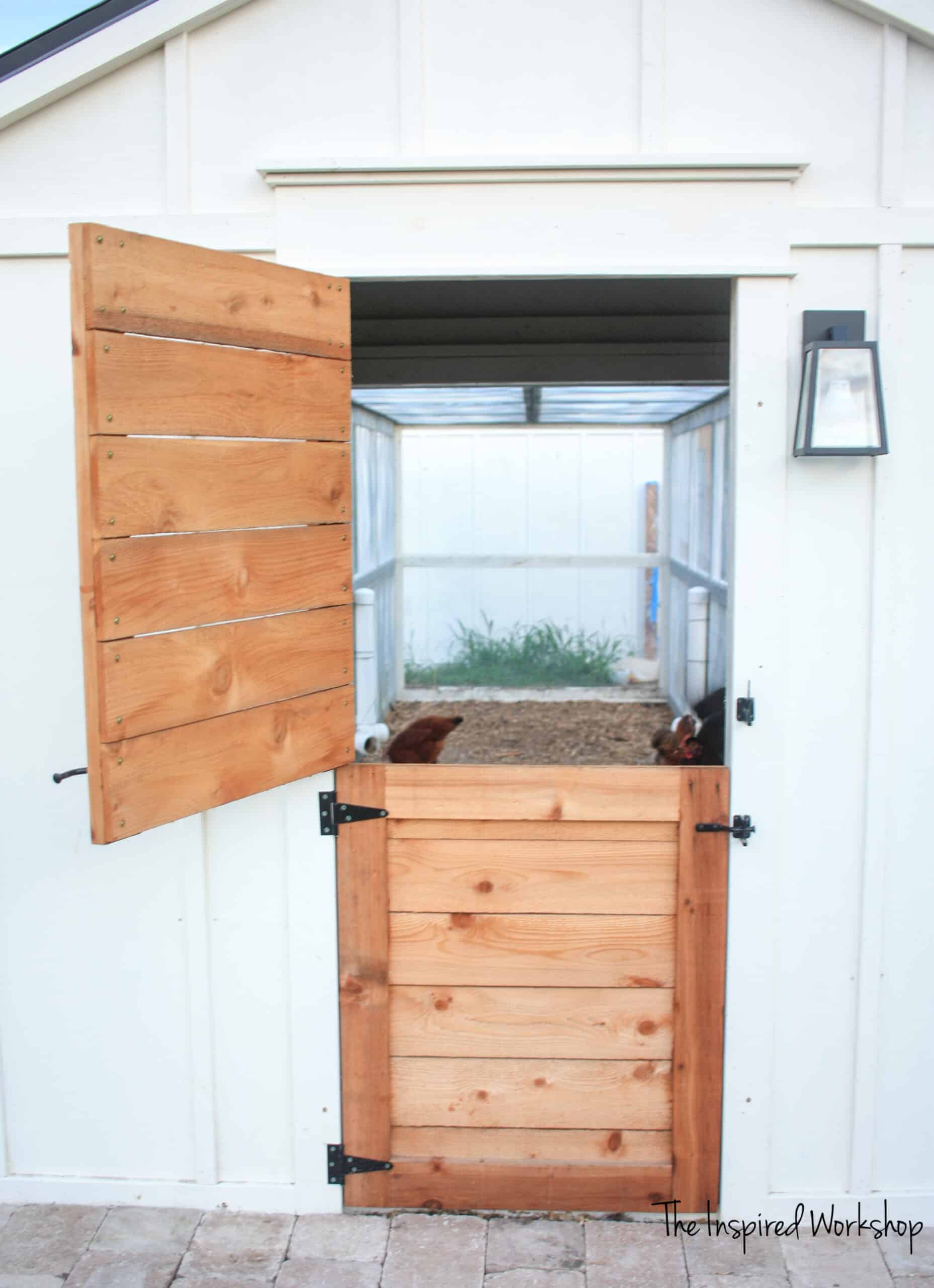 chicken coop doors ideas