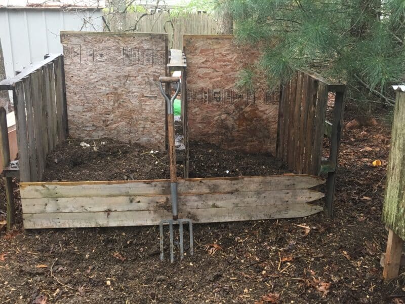 A Compost Bin From Pallets
