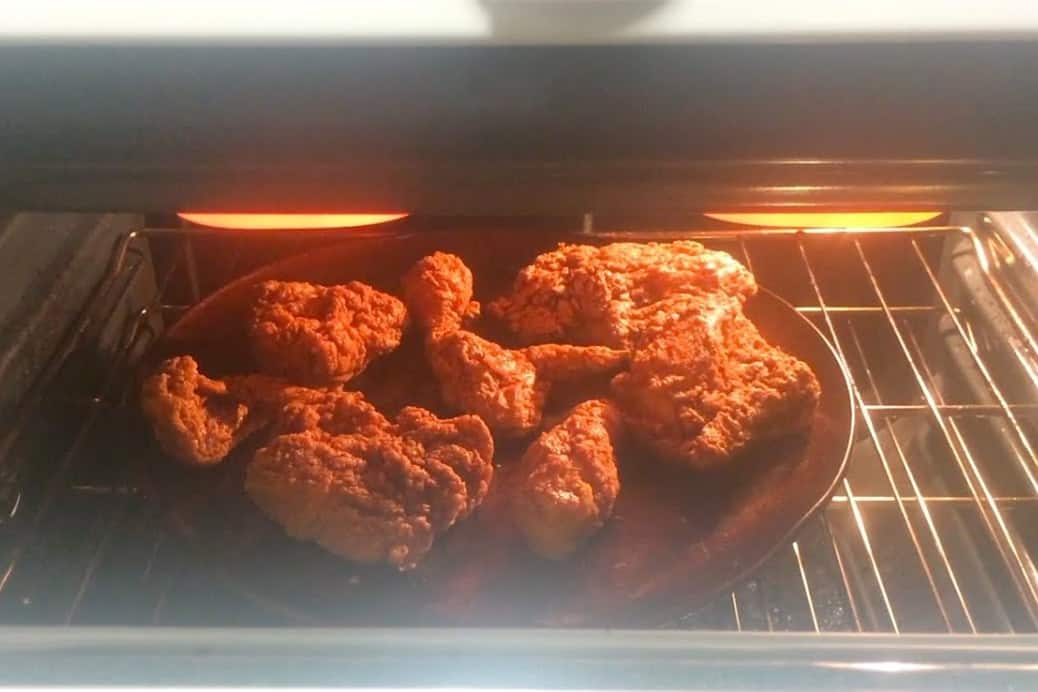 reheating fried chicken in oven