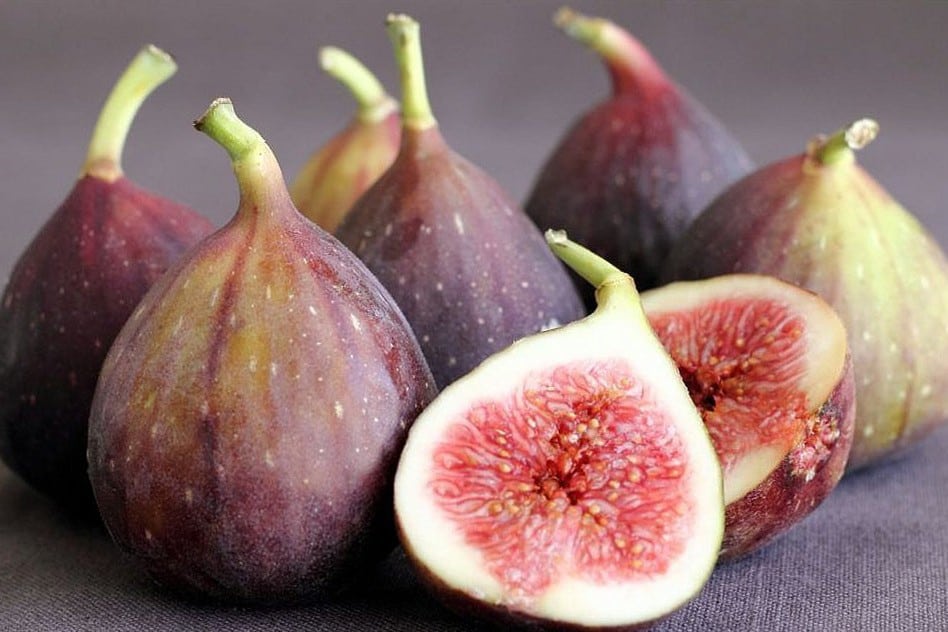 do figs have pits